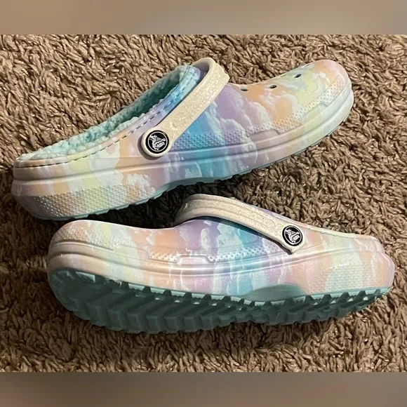 CROCS Kids' Classic Fleece Lined Clog NWOT