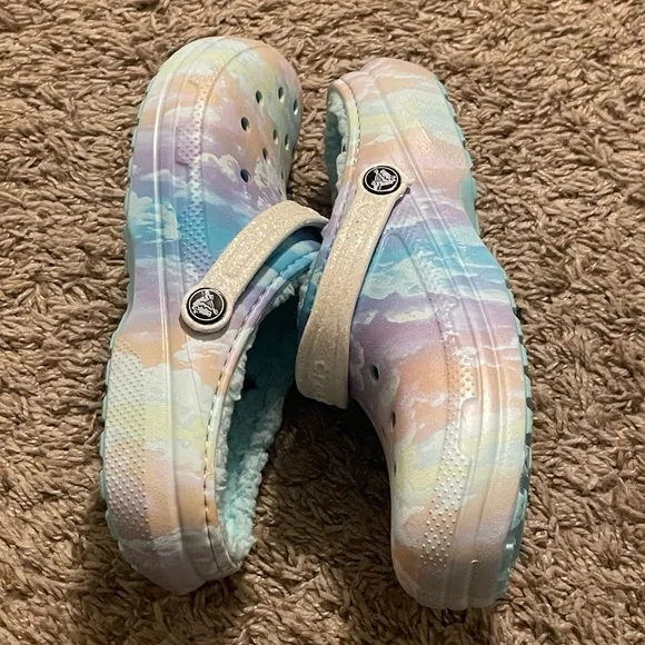 CROCS Kids' Classic Fleece Lined Clog NWOT