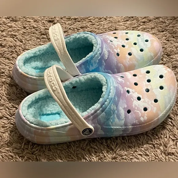 CROCS Kids' Classic Fleece Lined Clog NWOT