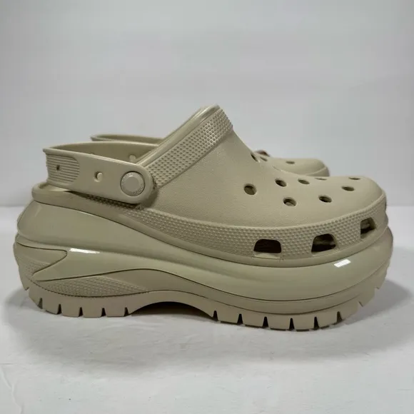 Crocs Mega Crush Chunky Platform Clogs Bone Women's Size 9 Men’s Size 7