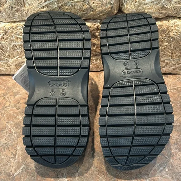 CROCS MEGA CRUSH CLOGS
