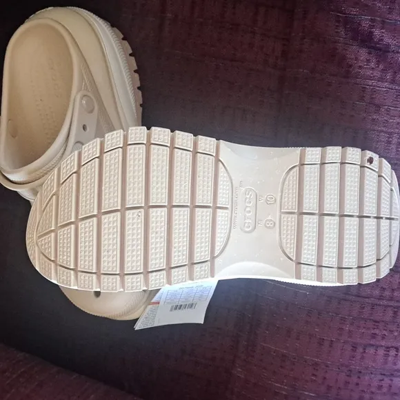 CROCS MEGA CRUSH DOG CLOGS  (WOMENS 10 / MENS 8)