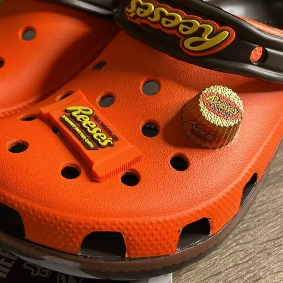 Crocs REESE’S Classic Clogs