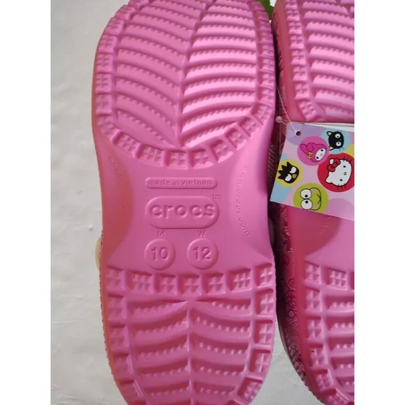 Crocs Shoes women's 12 Men's 10 Pink Hello Kitty and Friends With Jibbitz Comfy