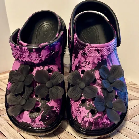 Crocs Stomp Hyper Floral High Shine Black Purple Womens 8 Clog 209687 3D Flowers