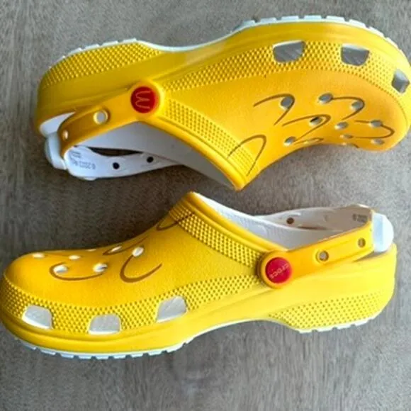 Crocs x McDonald's Collab Birdie Clog Unisex Size M9/W11 NWOT