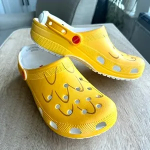 Crocs x McDonald's Collab Birdie Clog Unisex Size M9/W11 NWOT