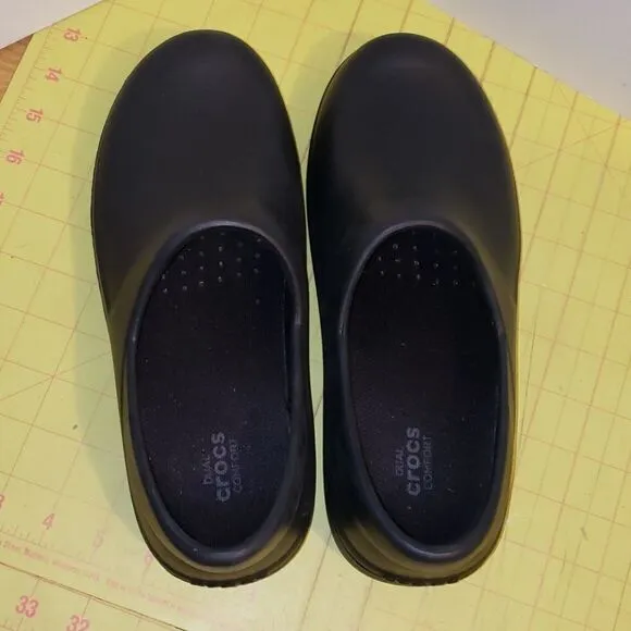 Crocs Dual Comfort clogs
