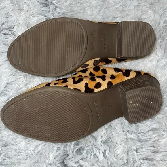 Crown &amp; Ivy Cheetah Print Kylie Low Heel Mules Faux Calf hair EUC size 6.5