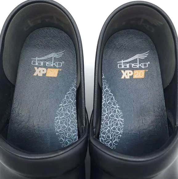 Dankso XP 2.0 Pull Up Black Leather Clogs Non Slip Women's Size 11.5/12 EU 42