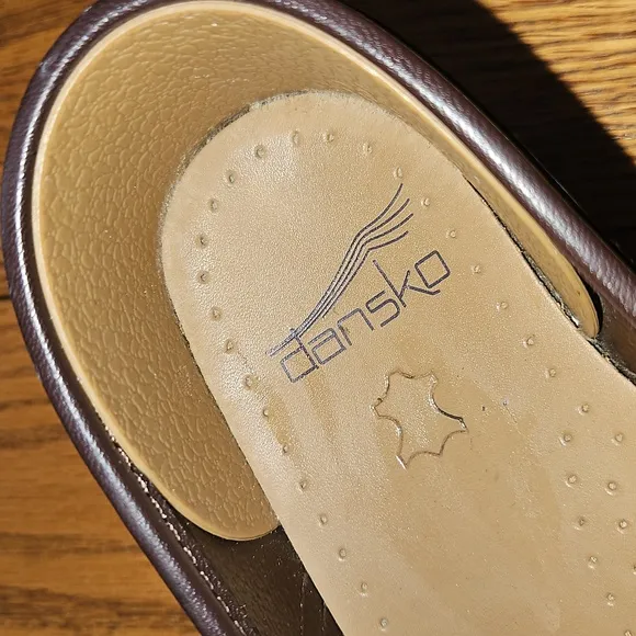 Dansco Men's Leather Clogs