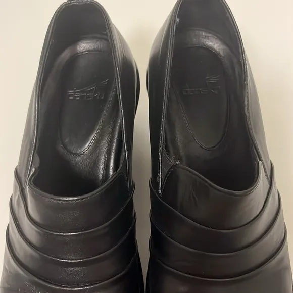 Dansko Aubrey Slip On Pleated Leather Comfort Clogs Black Size 38 EU / 7.5 US