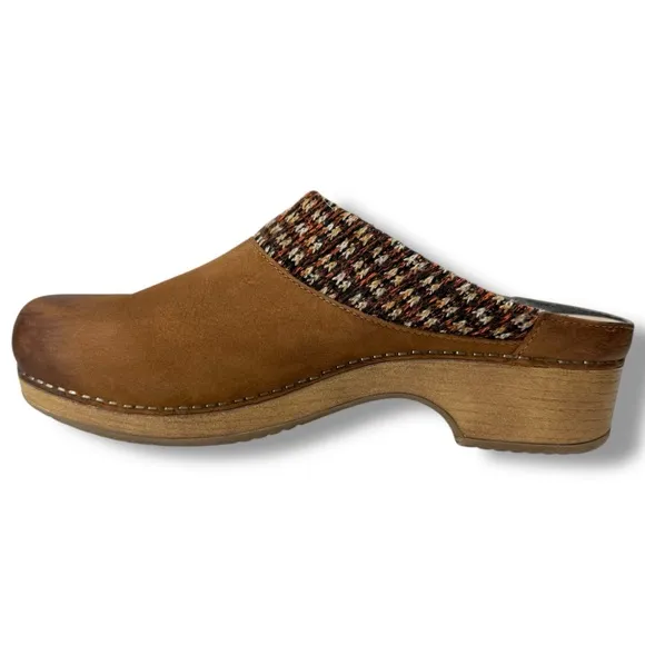 Dansko Bev Burnished Nubuck Leather Slip On Mule Clogs, Size EU40 / US 9.5 - 10