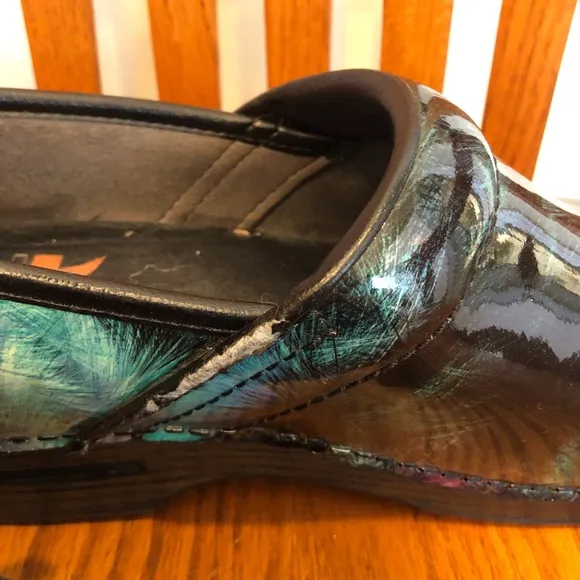 Dansko Black, Patent Leather Clogs, Size 39/8.5