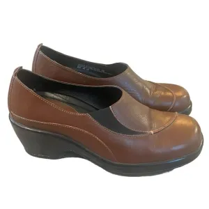 Dansko Brown Leather Clogs Slip On Professional Comfort Shoe Women 39 / 9