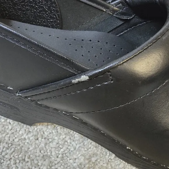 Dansko Clogs Sz Black Leather Slip On Comfort Nurse Sz 43 US 12-12.5