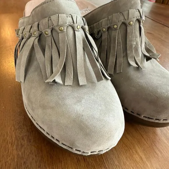 Dansko Deni Leather Fringe Studded Wood Mule Clog Heel EU 40 Gray Taupe Boho
