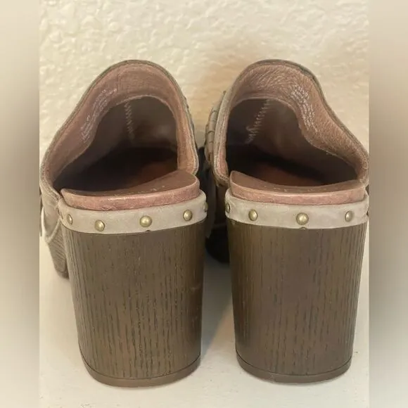 Dansko Deni Mule Slip On Clogs Suede Size 41/ 10.5