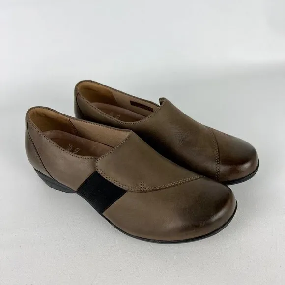 Dansko Fae Womens Leather Slip-On Comfort Shoe Mushroom Brown size 36 US 5.5
