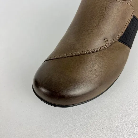 Dansko Fae Womens Leather Slip-On Comfort Shoe Mushroom Brown size 36 US 5.5