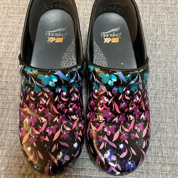 Dansko Floral print multicolored clogs size EU38/ US 7.5
