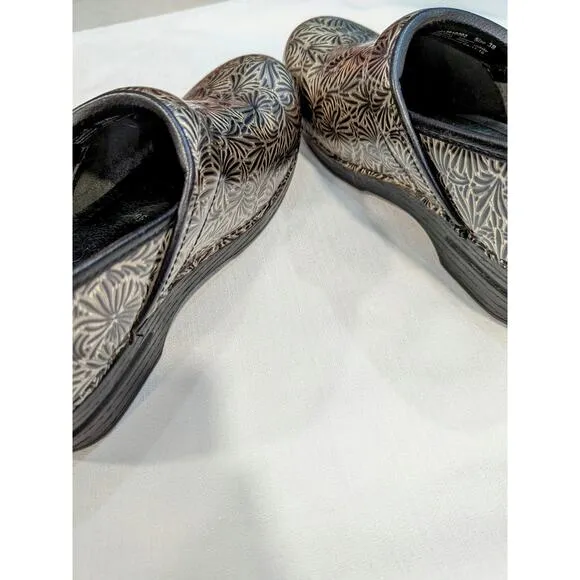 DANSKO Gold Silver Swirl Closed Back Slip On Clogs Nurse Teacher EUR 38 7,5 8