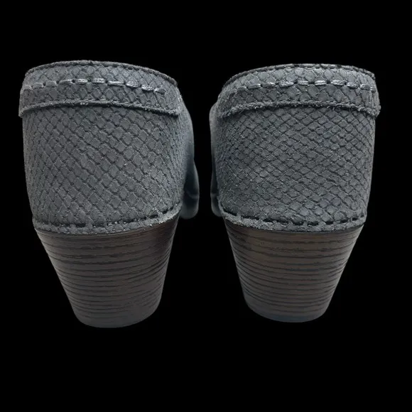 DANSKO Gray Snakeskin Embossed Suede Leather Clogs Womens 10.5-11 (41) Comfort