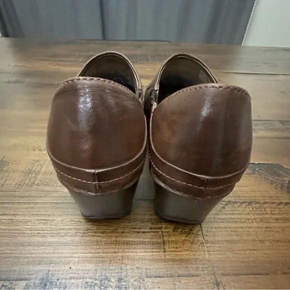 DANSKO Hailey Professional Staple Clog Mule Shoe Studs 7.5-8/38