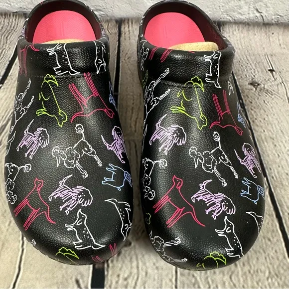 Dansko Kane Molded EVA Clogs Dogs Comfort Black Multicolor EU 38 Like New