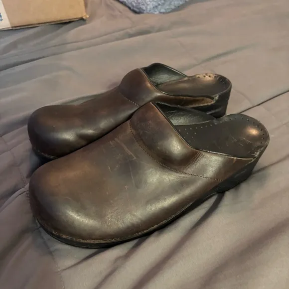 Dansko Karl Mule Size 43 Antique Brown Oiled Leather Open Back Clog Comfort Shoe