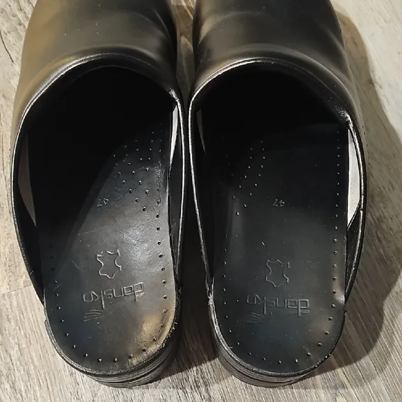 Dansko Karl Sz 47 Black Oiled  Leather Comfort Mule Clog Open Back Slip On