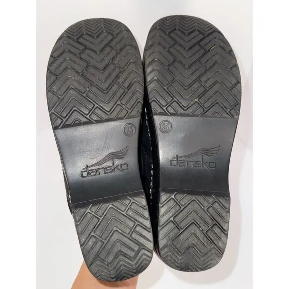 Dansko Leather Clogs Slip On Black Matte Oiled Comfort Nurse Professional 35/5