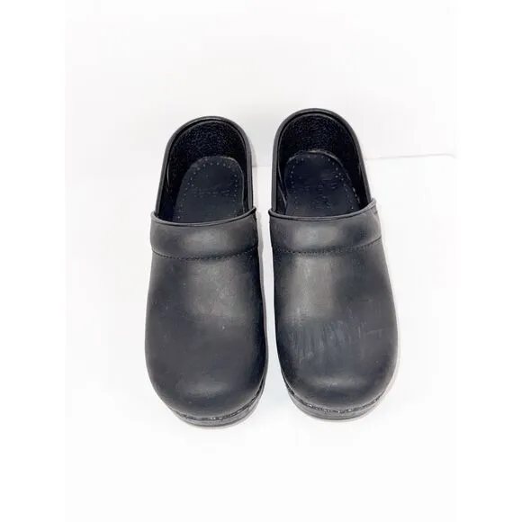 Dansko Leather Clogs Slip On Black Matte Oiled Comfort Nurse Professional 35/5