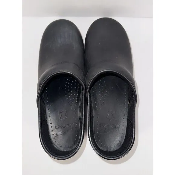 Dansko Leather Clogs Slip On Black Matte Oiled Comfort Nurse Professional 35/5