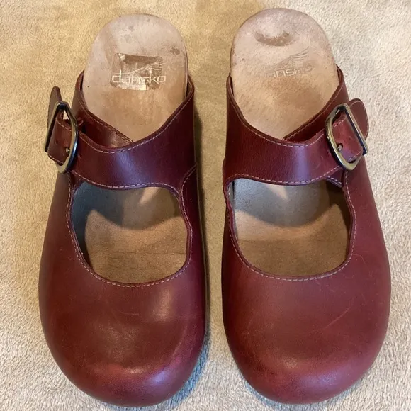 Dansko Martina Mary Jane Mule Clogs Size EU 37/US 6/UK 4 Wine Red Leather