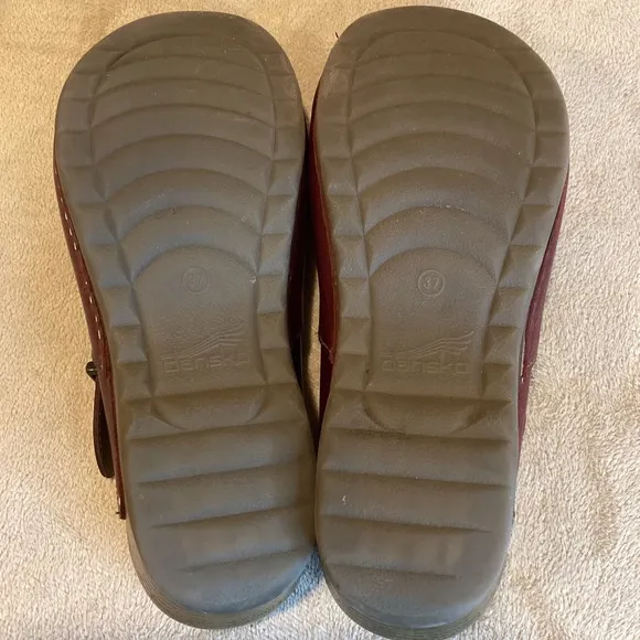 Dansko Martina Mary Jane Mule Clogs Size EU 37/US 6/UK 4 Wine Red Leather