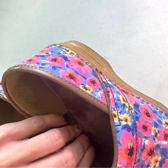 Dansko Patent Leather Floral Print Professional Slip On Clogs Purple Size 40/10