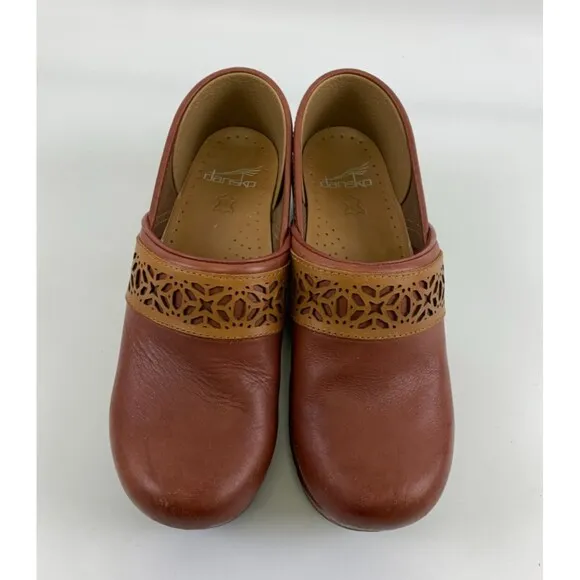 Dansko Pavan Clogs Cinnamon Leather Cut Out Detail Comfort Slip On Womens 38 7.5