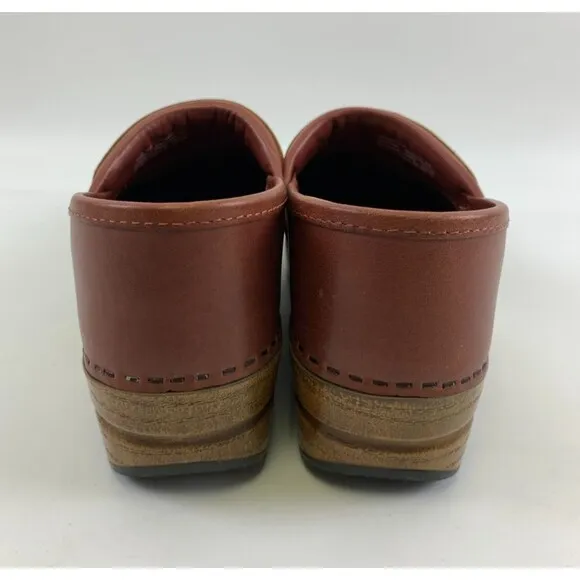 Dansko Pavan Clogs Cinnamon Leather Cut Out Detail Comfort Slip On Womens 38 7.5