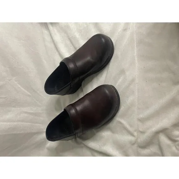 Dansko Pro Dark Brown Leather Clogs - Size 38