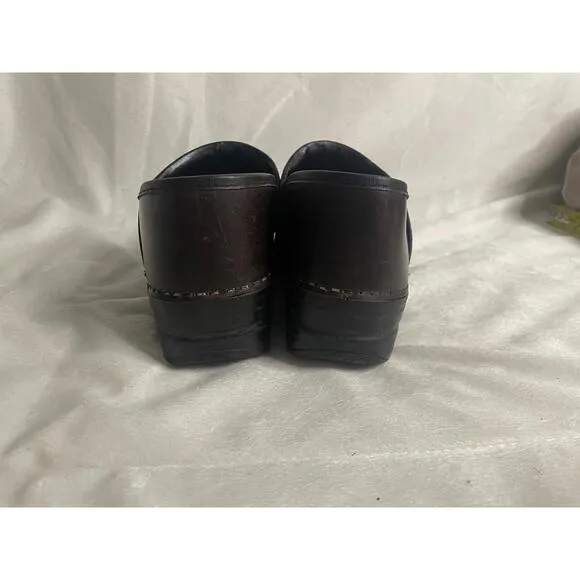 Dansko Pro Dark Brown Leather Clogs - Size 38