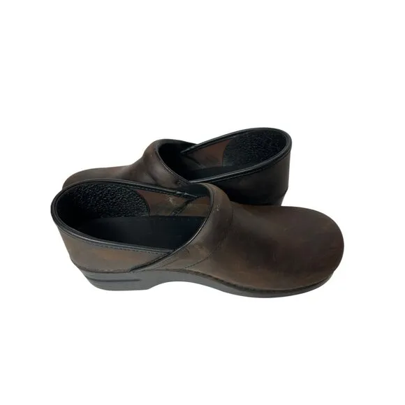 Dansko Professional Antique Brown/Black Leather Clogs Size 40 Brown 206-780202
