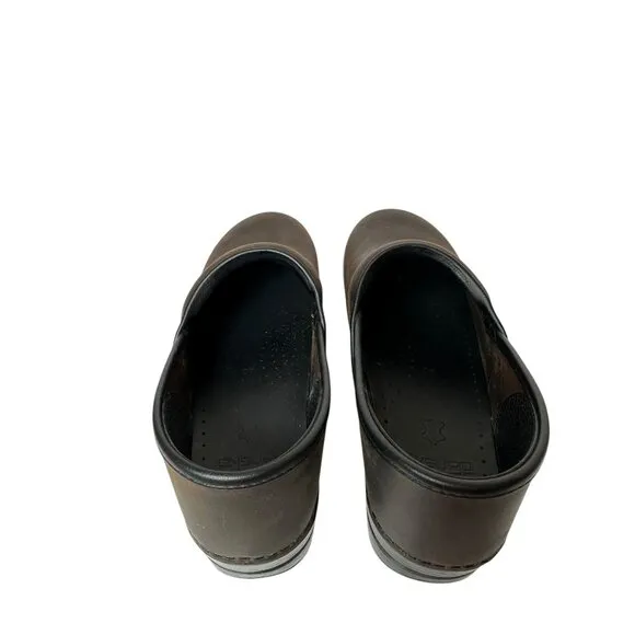 Dansko Professional Antique Brown/Black Leather Clogs Size 40 Brown 206-780202
