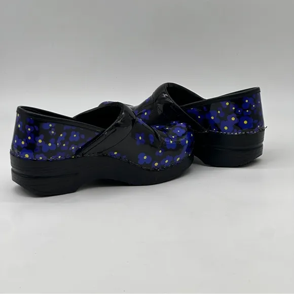 Dansko Professional Black and Blue Clogs. Size 8
