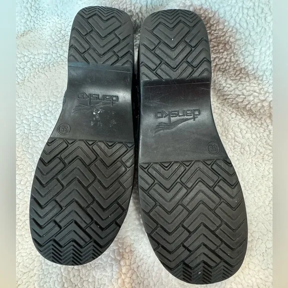 DANSKO Professional Black Tooled Leather Clogs Size 38