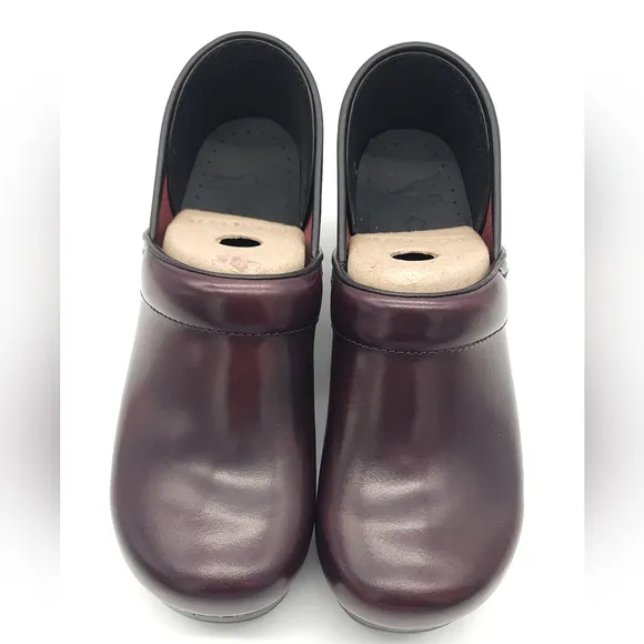 Dansko Professional Cordovan Cabrio Slip On Nursing Clogs Size 41 US 10.5-11
