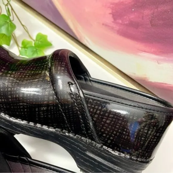 DANSKO professional Criss Cross' Clogs In Black Size 39 / US 8.5 - 9