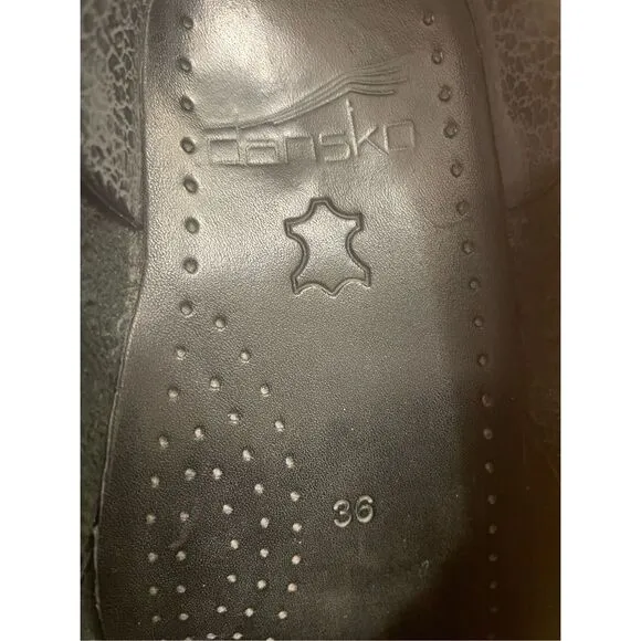 Dansko Professional Women’s Clogs