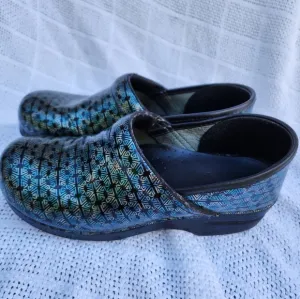 Dansko‎ Rainbow clogs 40/10