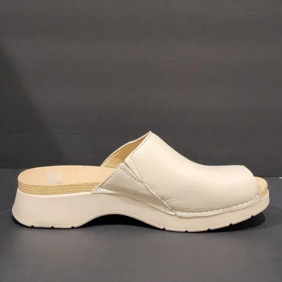 Dansko Ravyn Womens Sandals Slides Ivory Beige Nappa Size 39 US 8.5 Clogs Mules